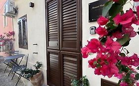 Manenti Holiday House